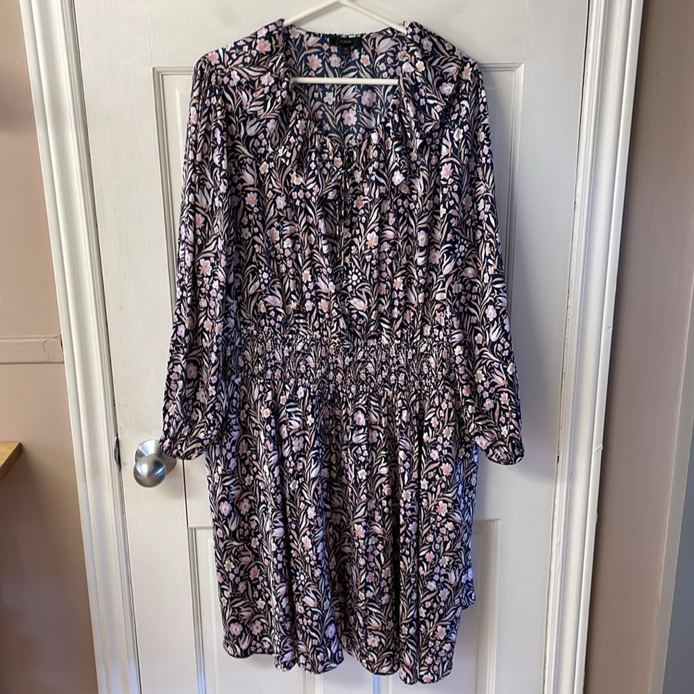 J. Crew V-neck mini dress in floral fields women’s size 3X - Picture 3 of 16